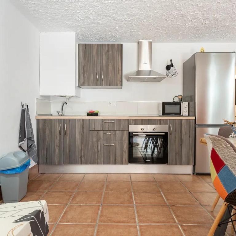 La casa de familia - Two-Bedroom Apartment with Terrace - 4