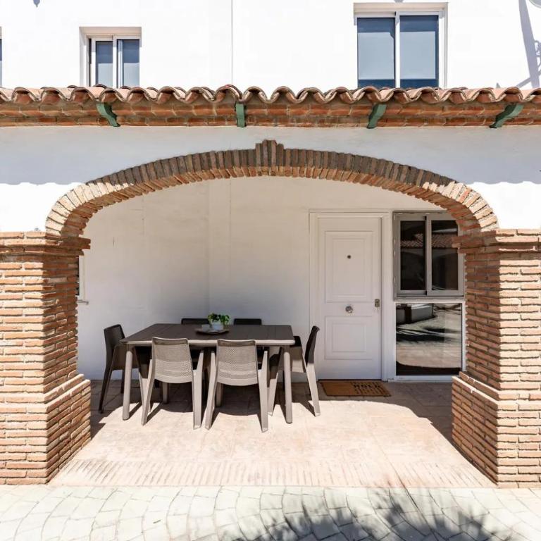 La casa de familia - Two-Bedroom Apartment with Terrace - 8