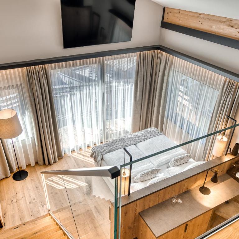 Hotel habicher hof - Your 4-Star Superior Wellness Hideaway - Suite with Sauna and Balcony - 1