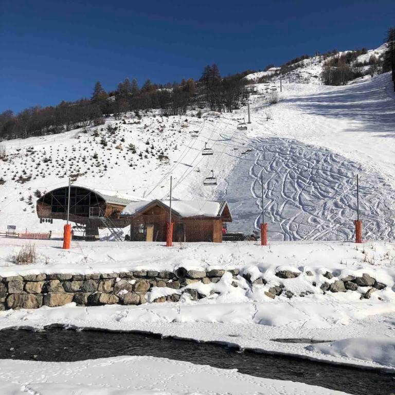 Beautiful apartment in independent chalet, facing mythical Col du Galibier - Apartment mit 2 Schlafzimmern - 35