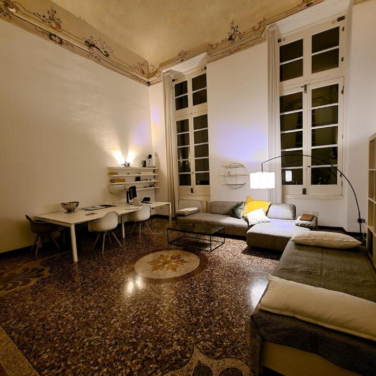 Unique Palazzo in Genoa Palazzo Sopranis - Appartamento Premium con 3 Camere da Letto - 16