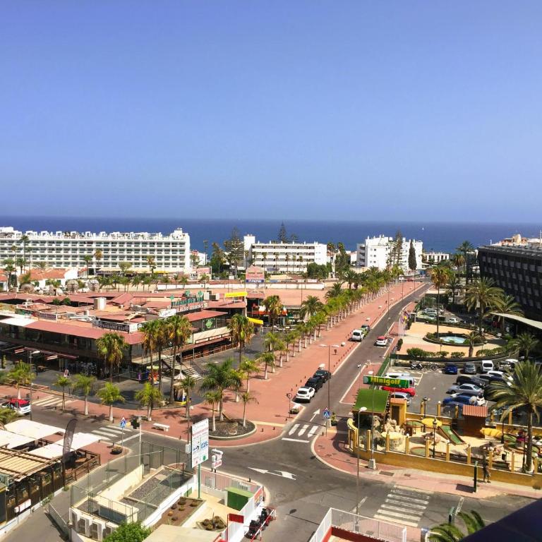 Atlantic Coast 'Princely' Apartment - Playa Del Inglés - Two-Bedroom Apartment - 46