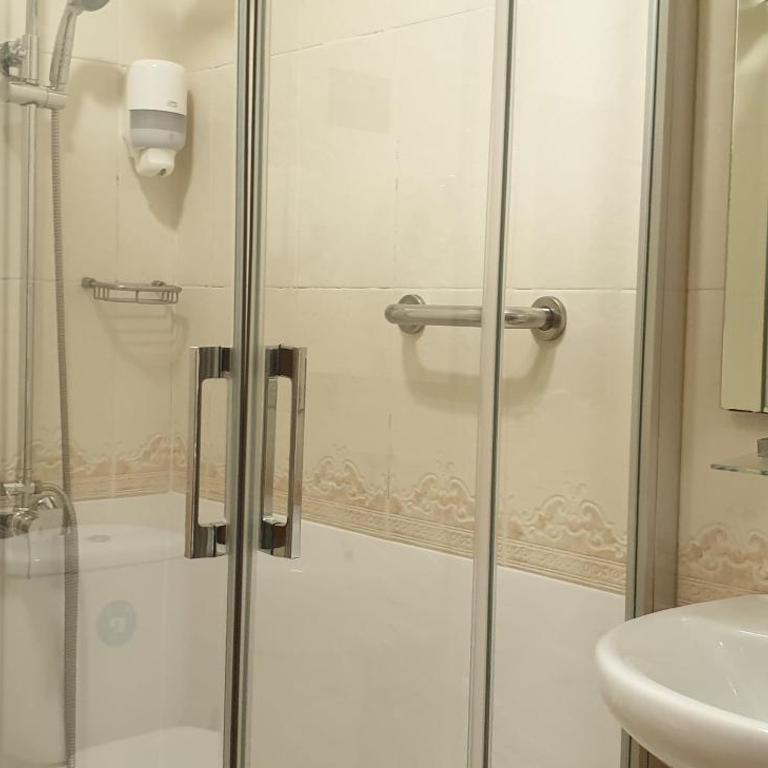 Hostal Las Fuentes - Superior Double Room - 12