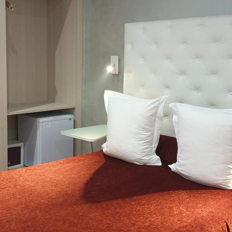 Hostal Las Fuentes - Superior Double Room - 14