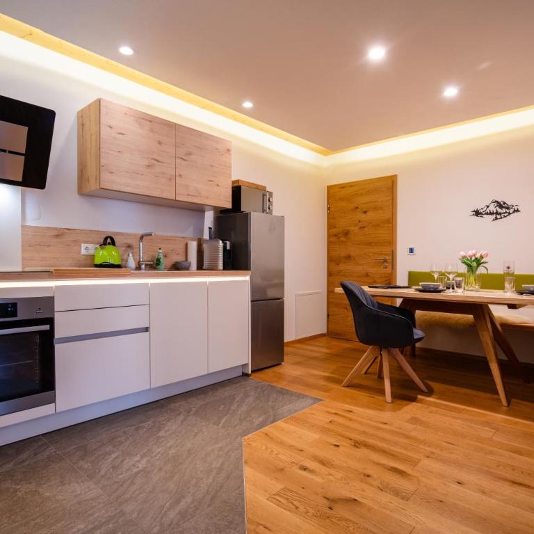 Leos Alpenblume inklusive Sommer Bergbahnticket - Apartment mit Terrasse - 2