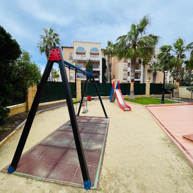 Klebis Holiday Torrevieja - Two-Bedroom Apartment - 6