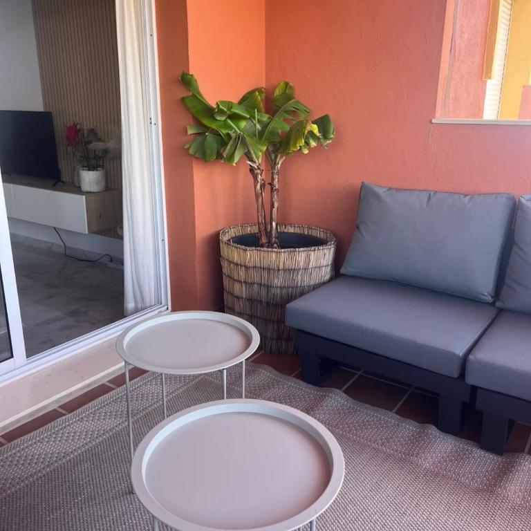 Apartamento La Vida - Marbella - Seaview - Two-Bedroom Apartment - 11