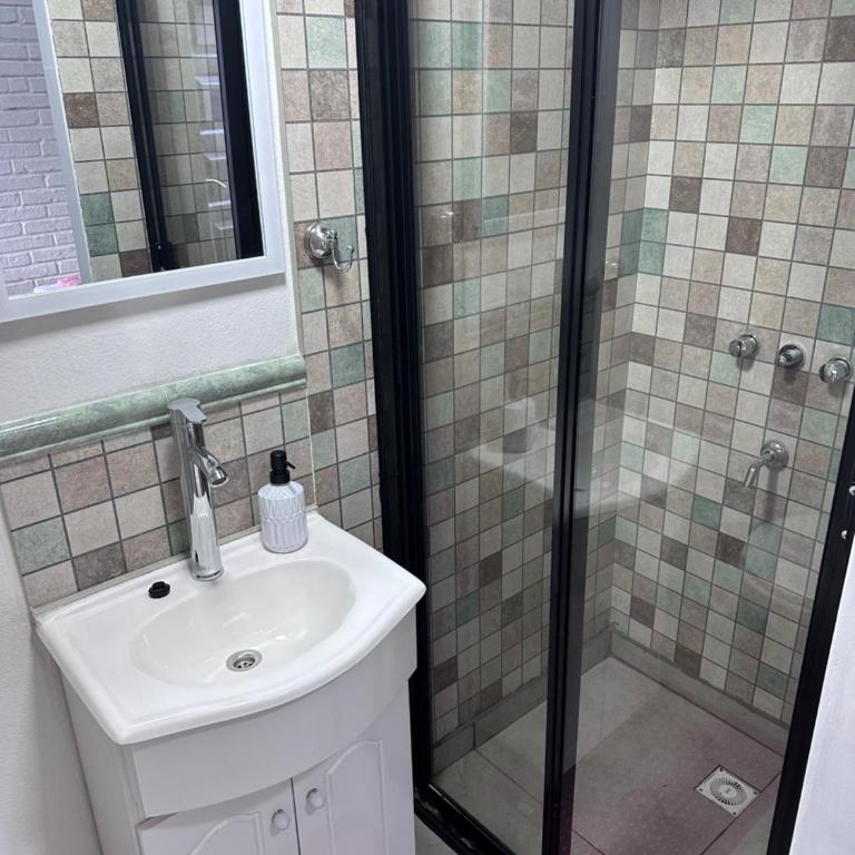 Depto céntrico matrimonial - Apartamento de 1 dormitorio - 17