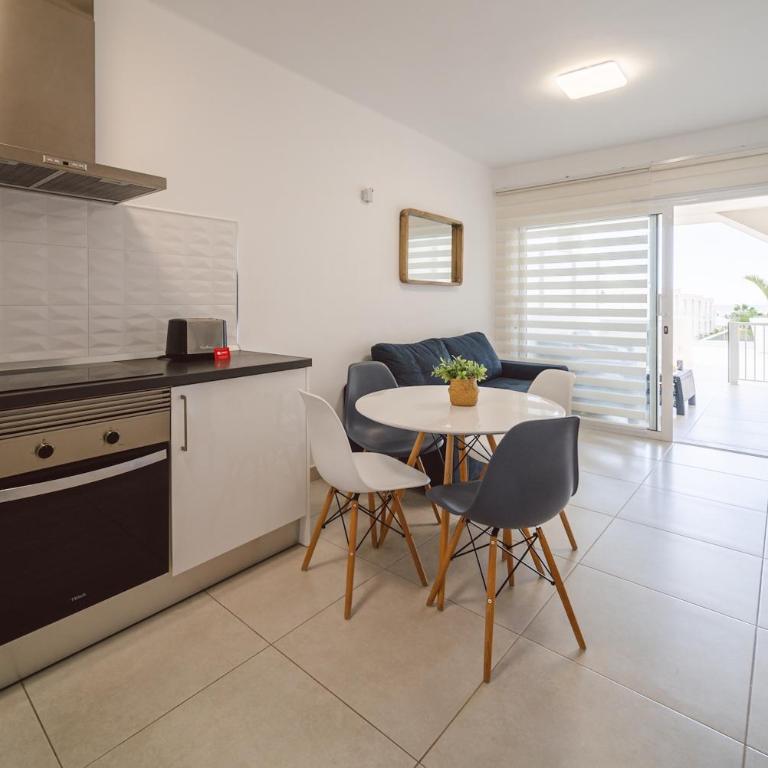 Apto Rebeca by HH AA, Wifi & Pool - Apartamento de 1 dormitorio - 17