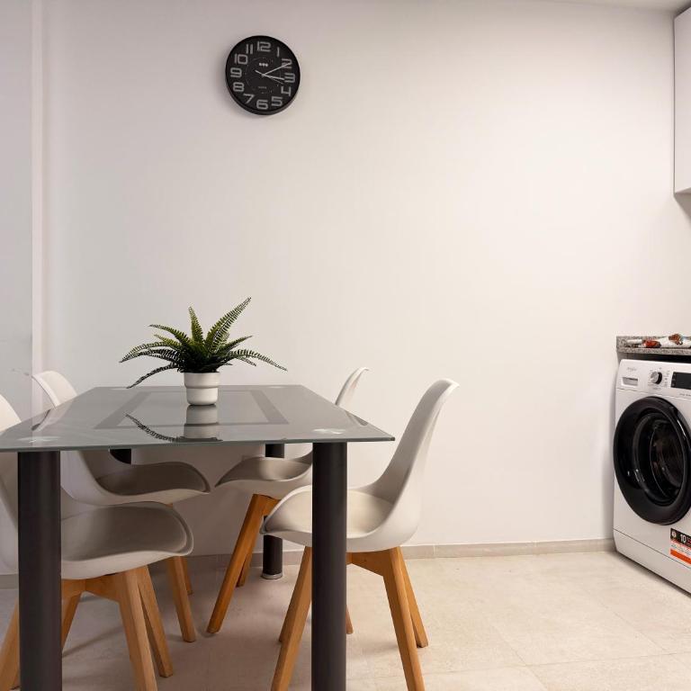 Comfortable 1 bedroom apartment in Torrevieja - Apartamento de 1 dormitorio - 10