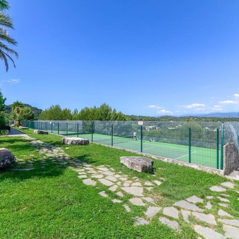 Bright & Calm 50qm - 10 min Antibes - 15 min Cannes - Pool & Tennis - Appartement 1 Chambre - 21