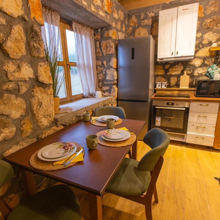 Arhetip, Djedova Villa - Chalet - 3