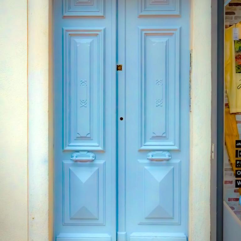 #401 Heart of Vieil Antibes - Place Nationale-High-End Newly Renovated & Furnished Appartment - Appartement 2 Chambres - 15