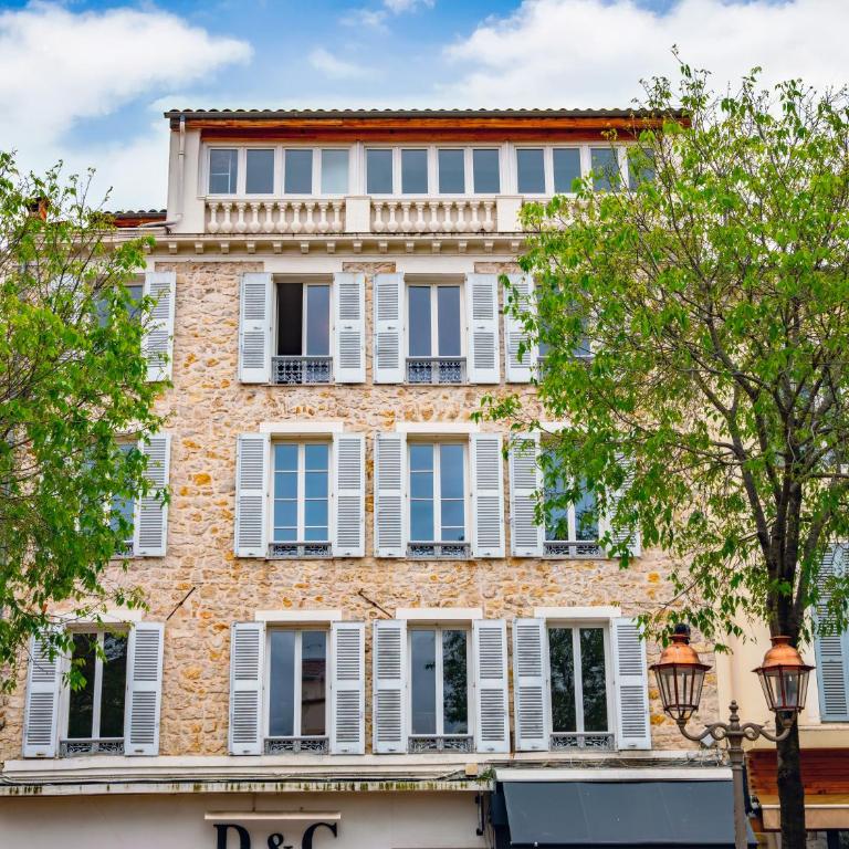 #301- Heart of Vieil Antibes - Place Nationale-High-End Newly Renovated & Furnished Appartment - Appartement 2 Chambres - 2