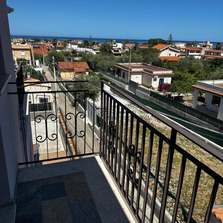 La Casetta di Gloria - Two-Bedroom Apartment with Balcony - 6