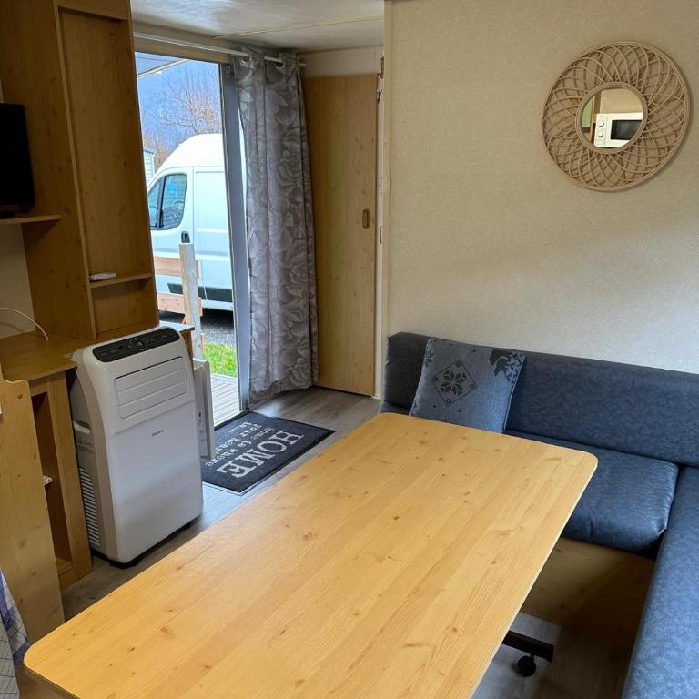 Mobil-home à quelques mètres du lac d'Aiguebelette - Mobile Home - 1