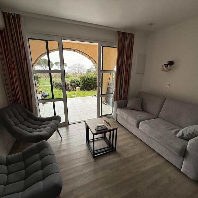 T2 Saint-Raphaël, Cap Esterel village, vue mer, rez de jardin - Apartment mit 1 Schlafzimmer - 27