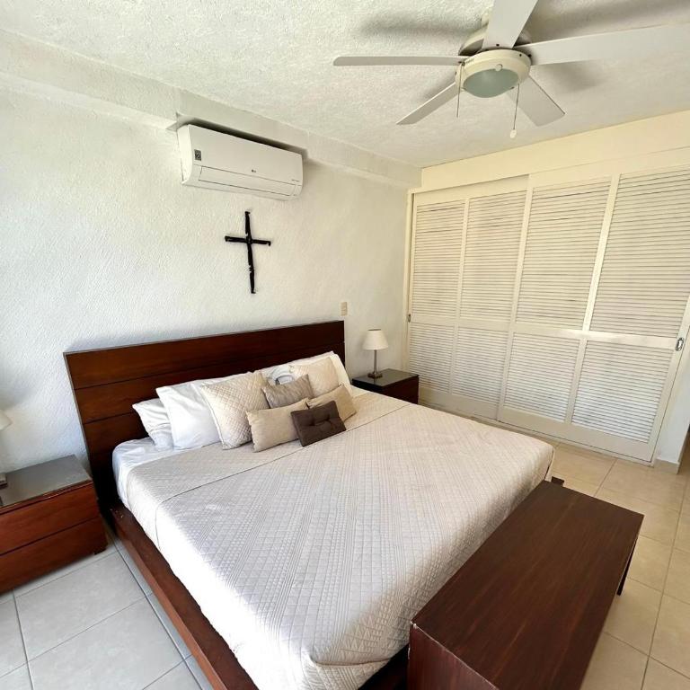 Luxurios house, pool and beach YOUR OASIS - Villa - 29