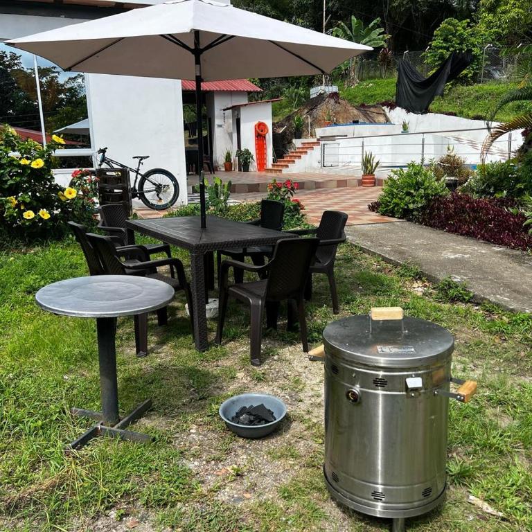 Finca de descanso Brisas de Calandaima - Casa de 4 dormitorios - 36