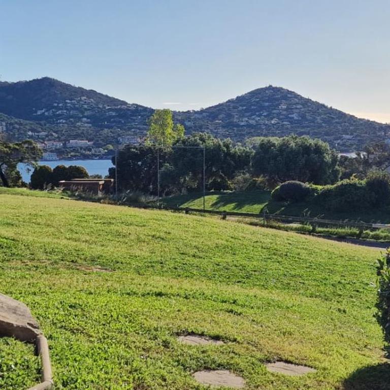 T2 Saint-Raphaël, Cap Esterel village, vue mer, rez de jardin - Apartment mit 1 Schlafzimmer - 23