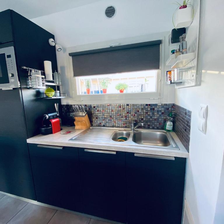 Appartement T2, 5mn à pied de la plage et du port de Sanary - One-Bedroom Apartment - 3
