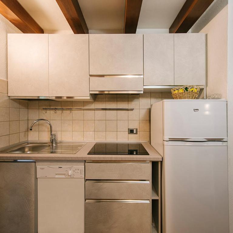 La Dolce Vita Bardolino - Appartamento con 2 Camere da Letto - 6