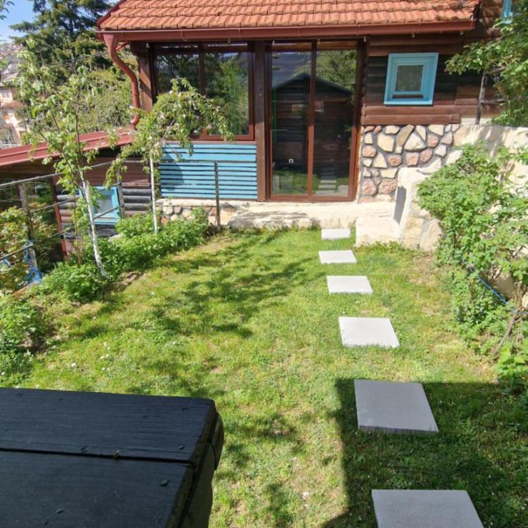 The Bungalows - One-Bedroom Bungalow - 13