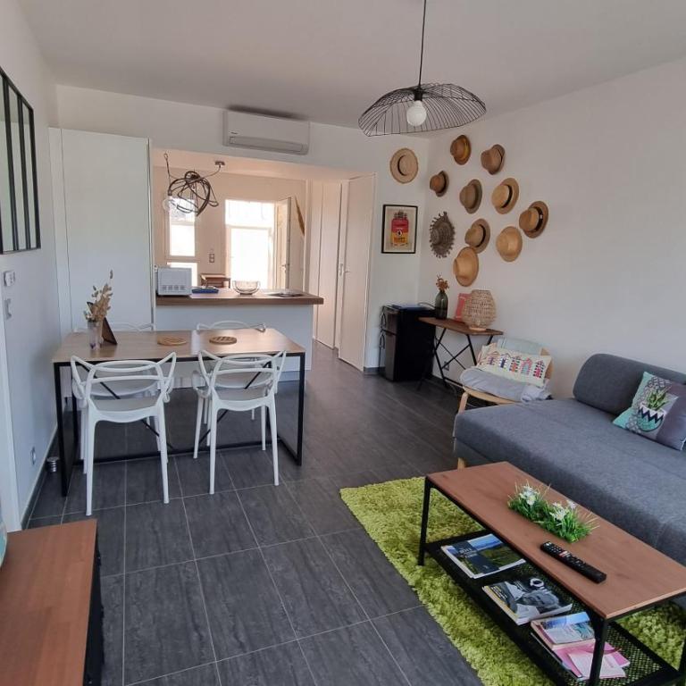 Magnifique appartement traversant à 300 m de la plage - Two-Bedroom Apartment - 21