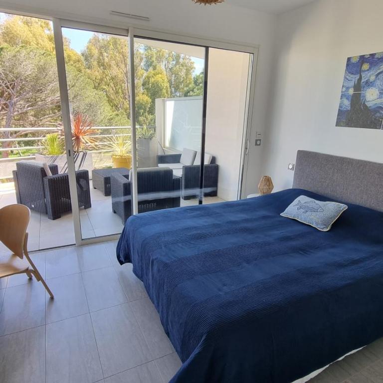 Magnifique appartement traversant à 300 m de la plage - Two-Bedroom Apartment - 24