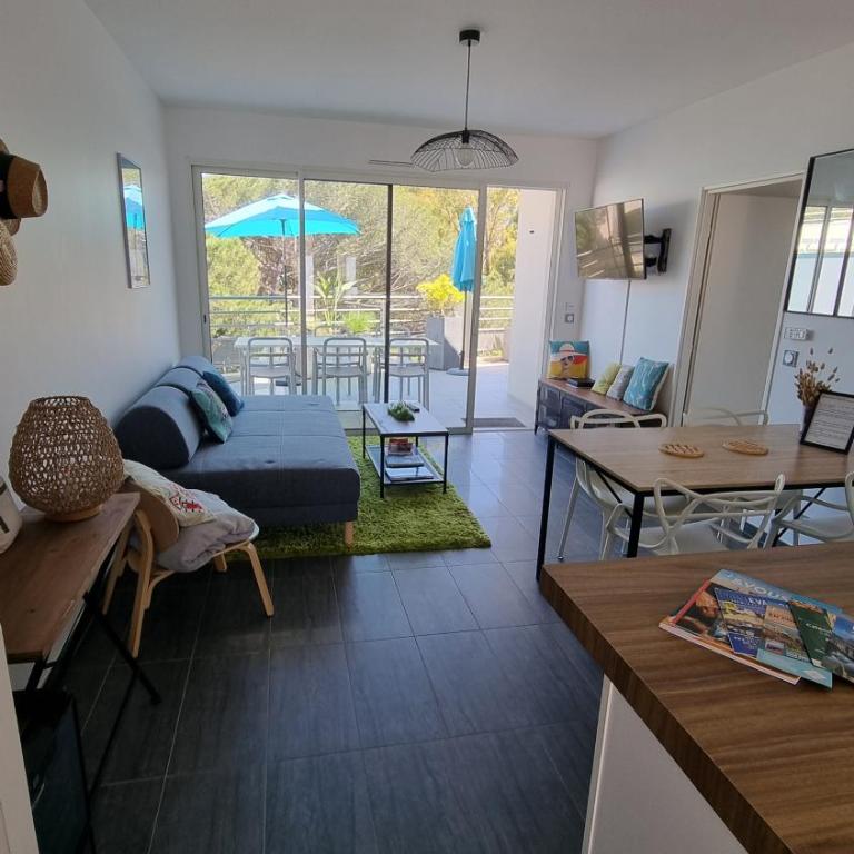 Magnifique appartement traversant à 300 m de la plage - Two-Bedroom Apartment - 27