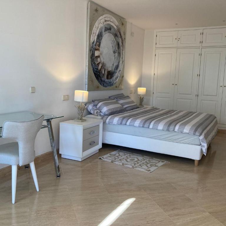 Suite F down Incosol Rio Real Marbella - Apartamento de 1 dormitorio - 7