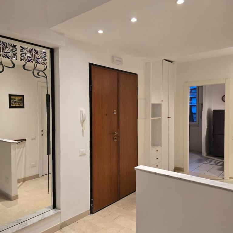 Michelle Apartment with private parking - Three-Bedroom Standard Apartment - 44