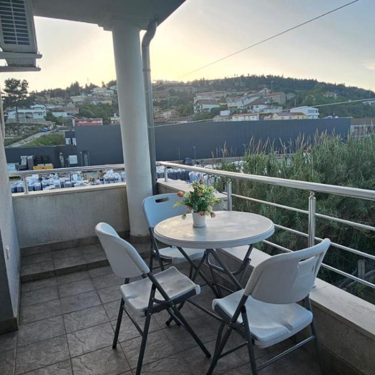 OliveGarten Apartments - Četvorokrevetna Soba sa Pogledom na Vrt - 6