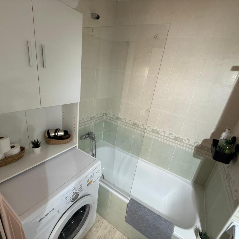 UNA MATTINA - PISCINA Y PLAYA - Cap Salou - Two-Bedroom Apartment - 12