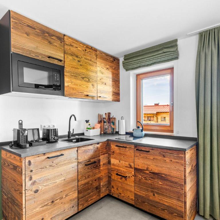 Soho Mountain Chalet - Pool und Sauna - Apartment mit Blick auf die Berge - 5