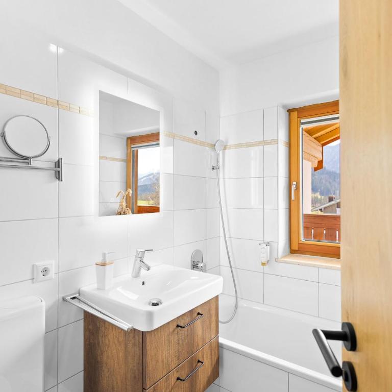 Soho Mountain Chalet - Pool und Sauna - Apartment mit Blick auf die Berge - 6