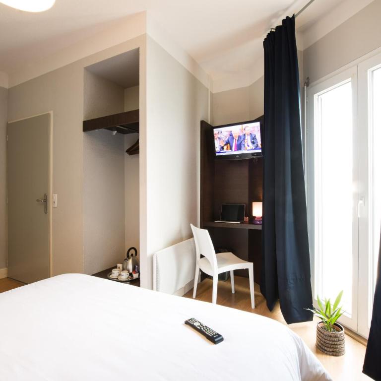Hôtel Atrium - Habitación Doble con vistas al castillo - 1 o 2 camas - 3
