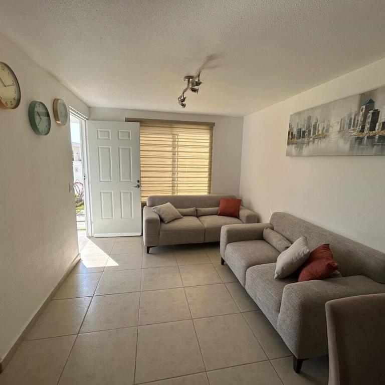 Casa Privada El Marqués Qro - Three-Bedroom House - 1