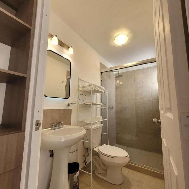 Casa Privada El Marqués Qro - Three-Bedroom House - 9