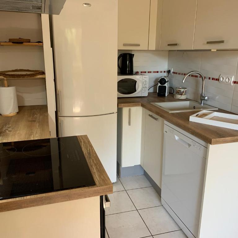 Charmant T2 rénové proche plage et commerces - Appartement 1 Chambre - 2