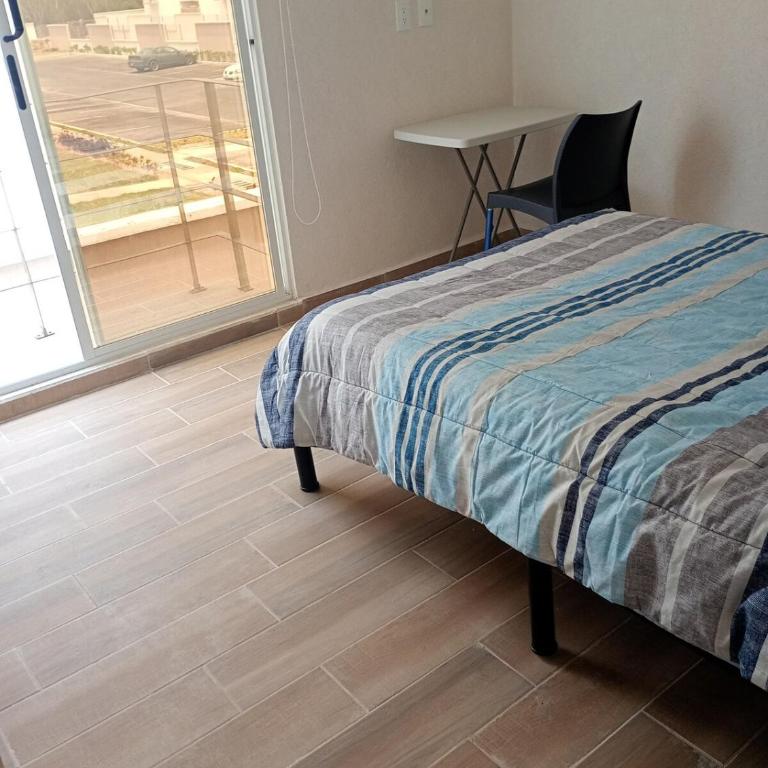 2 bedroom apartment, compartido - Apartamento de 2 dormitorios - 2