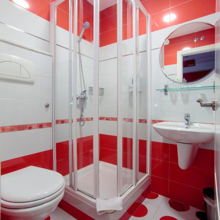 Hostal Adria Santa Ana - Camera Doppia con Letti Singoli - 7