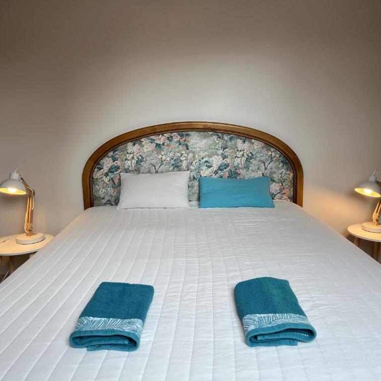 Villa Isaac - Piscine naturelle - Proche Boulerie Jump - 8p - Ferienhaus mit 3 Schlafzimmern - 18