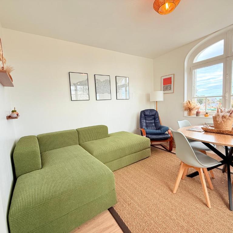 joli toit terrasse Le Celtic - Two-Bedroom Apartment - 13