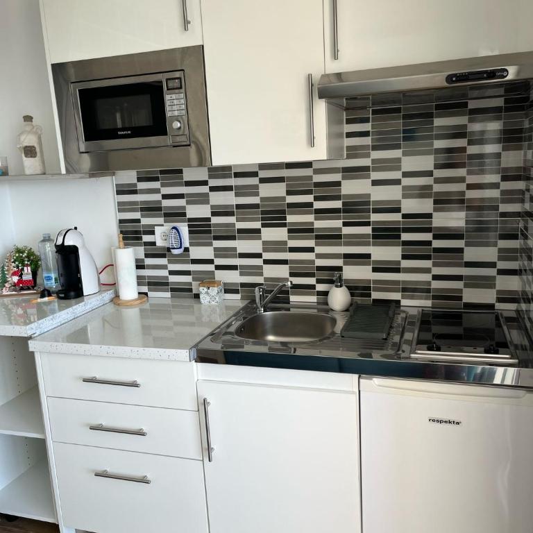 EL PISET - One-Bedroom Apartment - 8