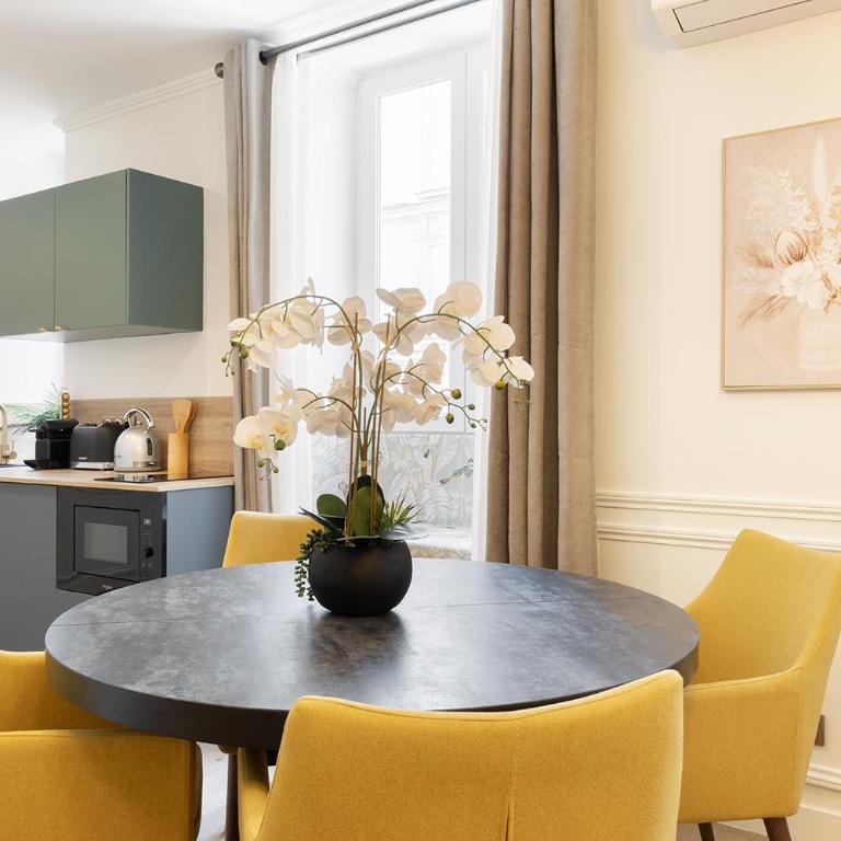 Pick A Flat's Apartments in Batignolles - Rue Gauthey - One-Bedroom Apartment - 10