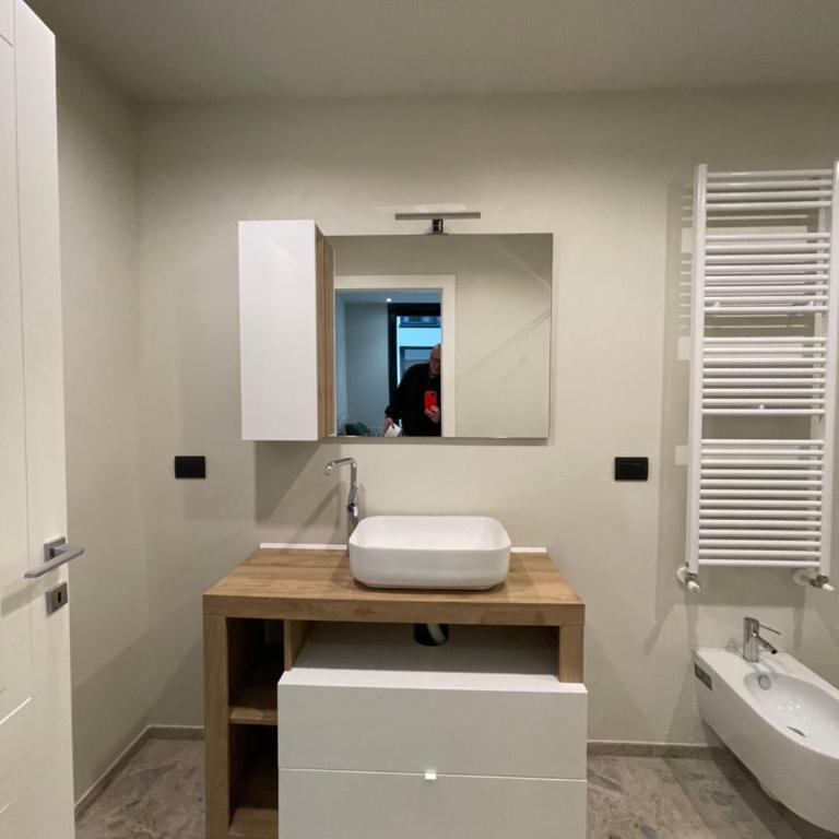 Glass & Charme - Central Suite - Appartamento con 2 Camere da Letto - 16
