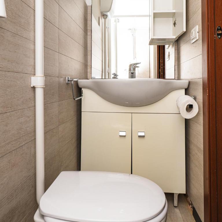 Affittacamere - L'ancora - Camera Tripla con Bagno Privato - 18