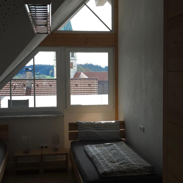 Alpenblick - Three-Bedroom Apartment - 9