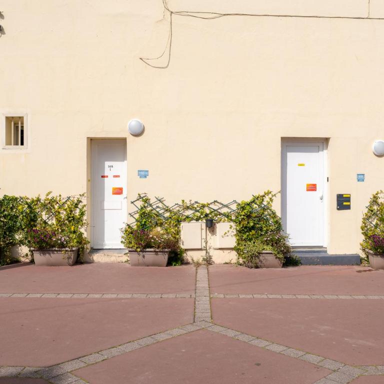Bundle 2 Apparts, 12 person - Parking, station, beach - Appartement - Rez-de-Chaussée - 25